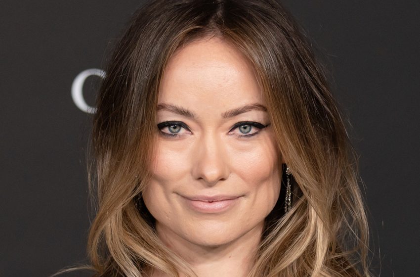 "Pire coupe de cheveux de l'été!" Olivia Wilde change de coiffure - et